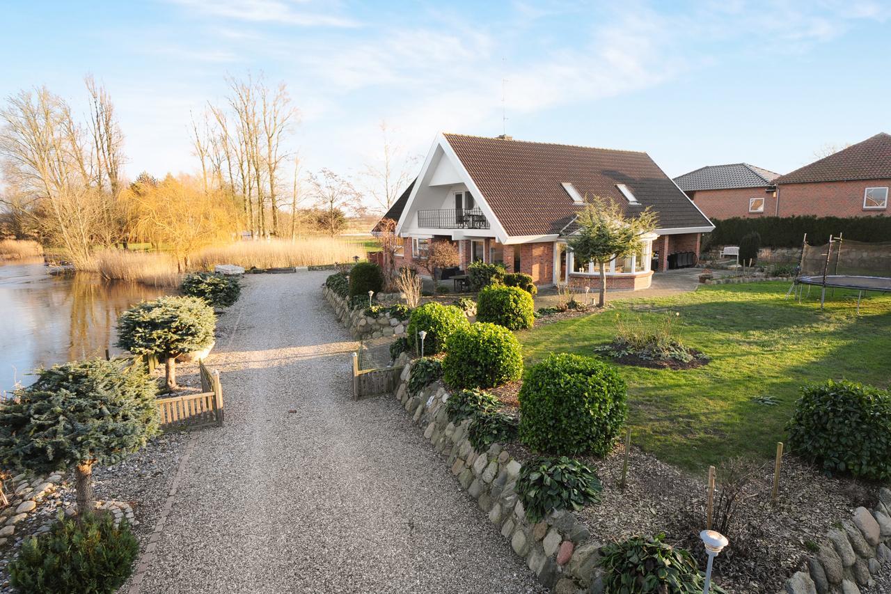 Bed And Breakfast Hasseloe Nykøbing Falster Dış mekan fotoğraf